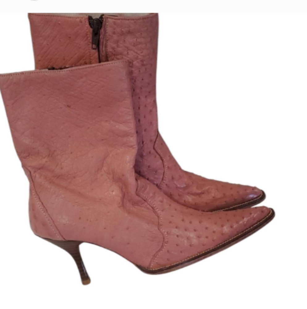 Frida Cuadra Barbi  Pink Ostrich  Heels with Classic Pointed Toe Sz 7